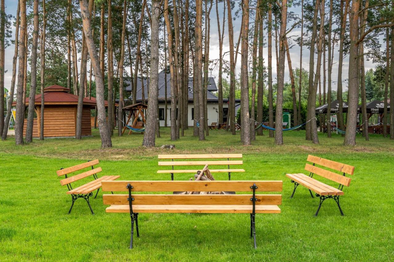 Apartamenty Wakacyjna Wioska Ngo 20M Od Suntago Mszczonów Eksteriør bilde