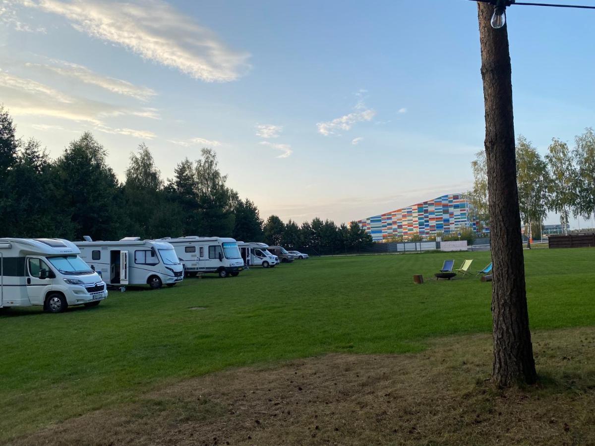 Apartamenty Wakacyjna Wioska Ngo 20M Od Suntago Mszczonów Eksteriør bilde